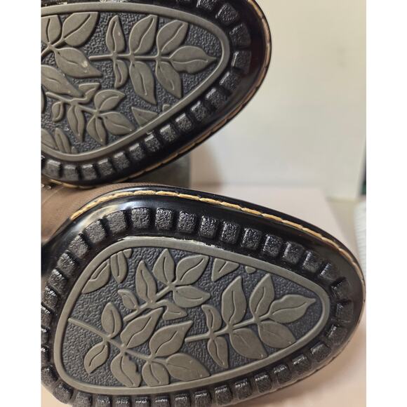 Sofft High Heels Clogs Mules Shoes Sz 8M Dark Olive. Black Heel and Nickel Studs - Picture 14 of 16